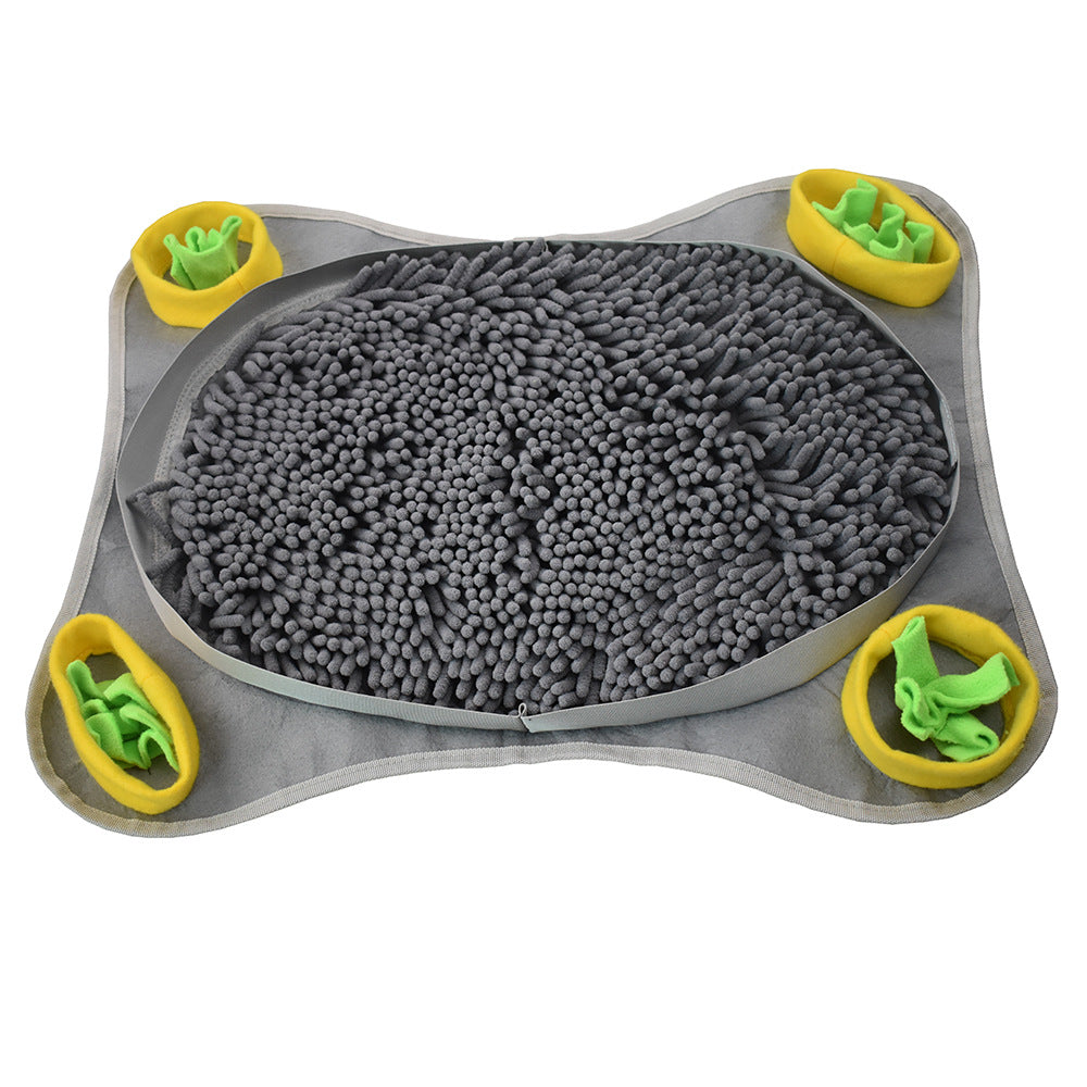Interactive Pet Snuffle Feeding & Training Mat